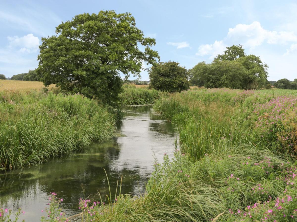 Plough Cottage Driffield Екстер'єр фото
